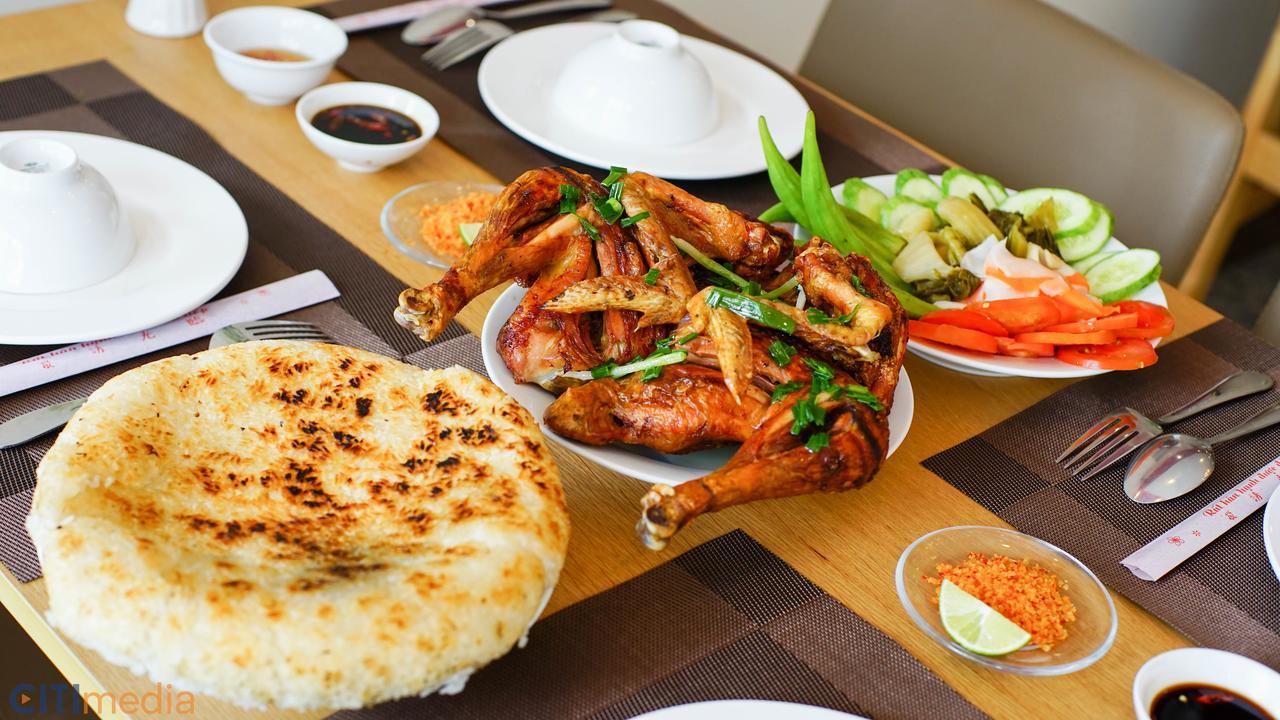 Mai Vy Hotel Trang Bang Экстерьер фото